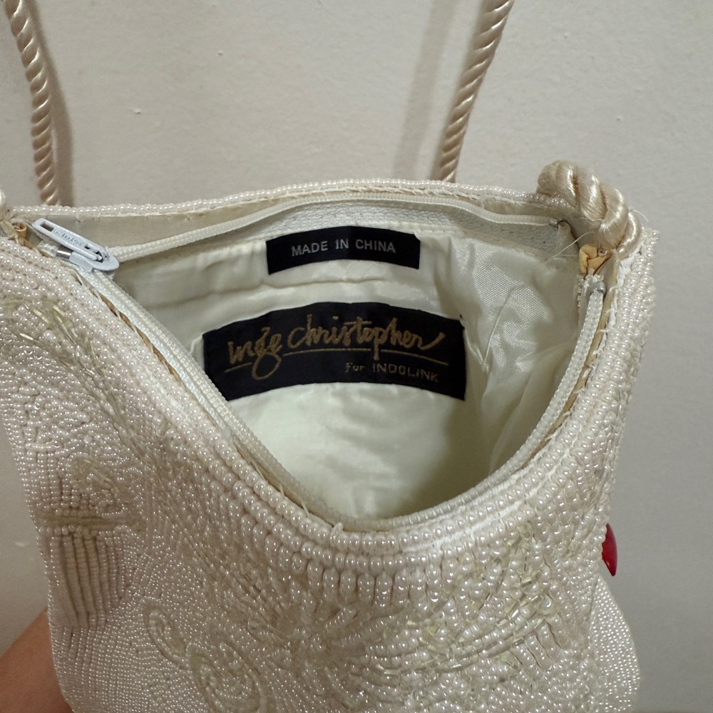 Abercrombie & Fitch Black Buttoned Tee - Picture 5 of 5